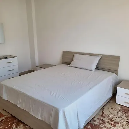 Orme Sulla Sabbia Villa San Giovanni