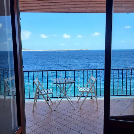 Dom wakacyjny Orme Sulla Sabbia Villa San Giovanni