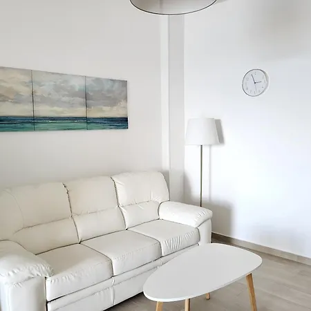 Orme Sulla Sabbia Villa San Giovanni