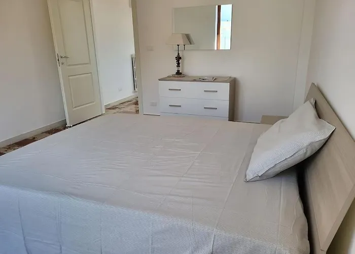 Orme Sulla Sabbia Villa San Giovanni