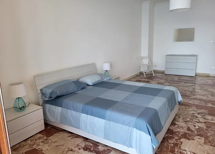 Orme Sulla Sabbia Villa San Giovanni